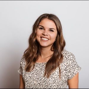 Meet your Posher, Julia